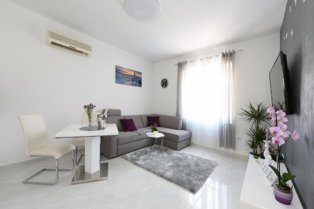 Apartment Lant Ζαντάρ Εξωτερικό φωτογραφία