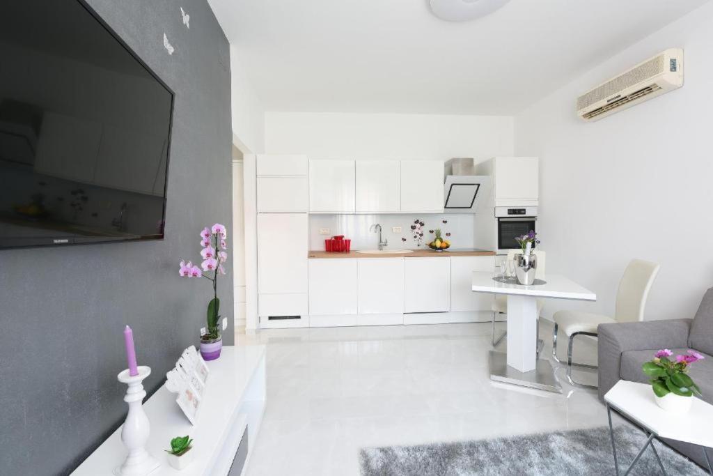 Apartment Lant Ζαντάρ Εξωτερικό φωτογραφία